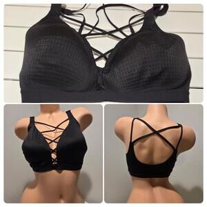 Victoria's Secret Sport Vintage 2017 Lightweight Plunge Bra Strappy Black 34DD